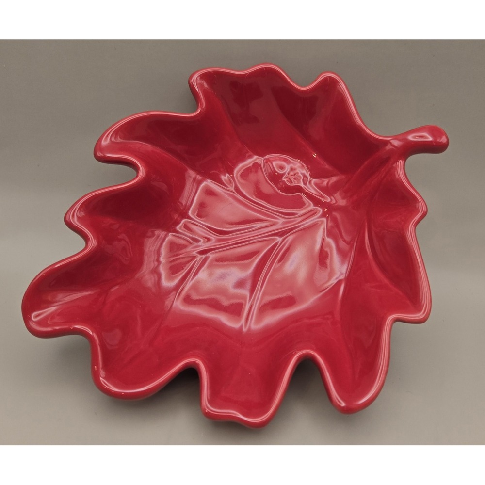 Red Bowl Leaf Shaped. Food Safe  May Use As Candy Dish Or Trinket (#21)‎